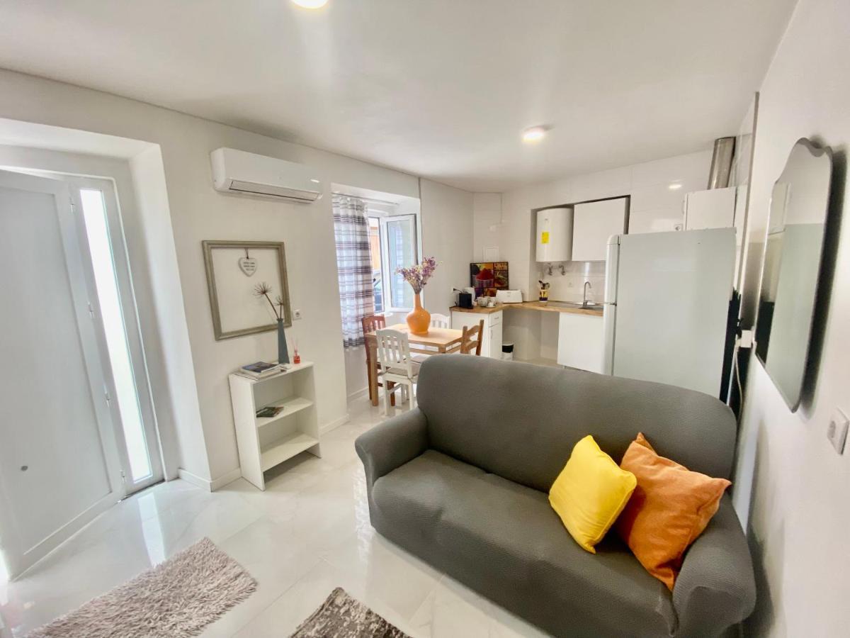 Casinha Da Patricia Apartment Назаре Екстериор снимка