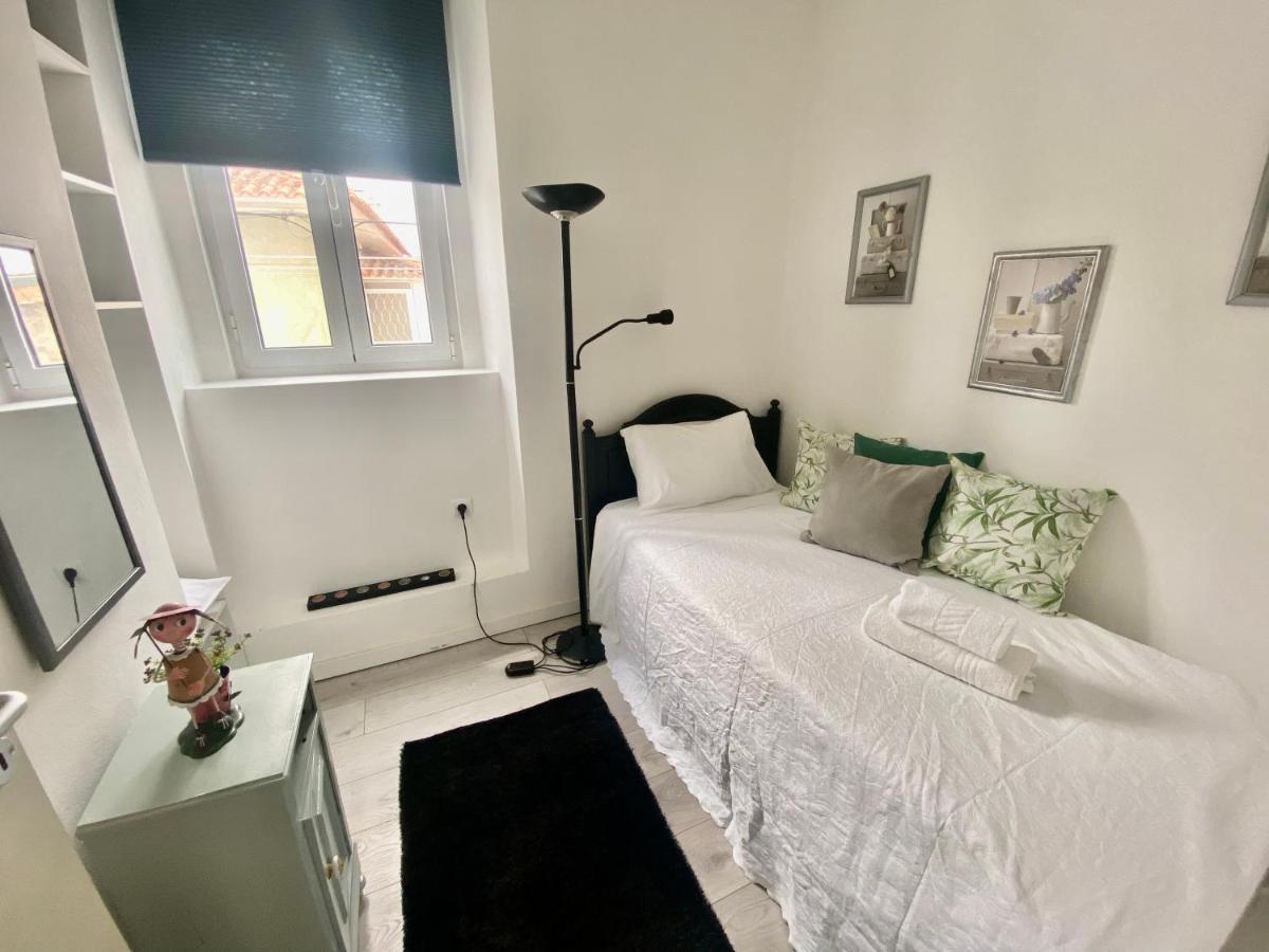 Casinha Da Patricia Apartment Назаре Екстериор снимка