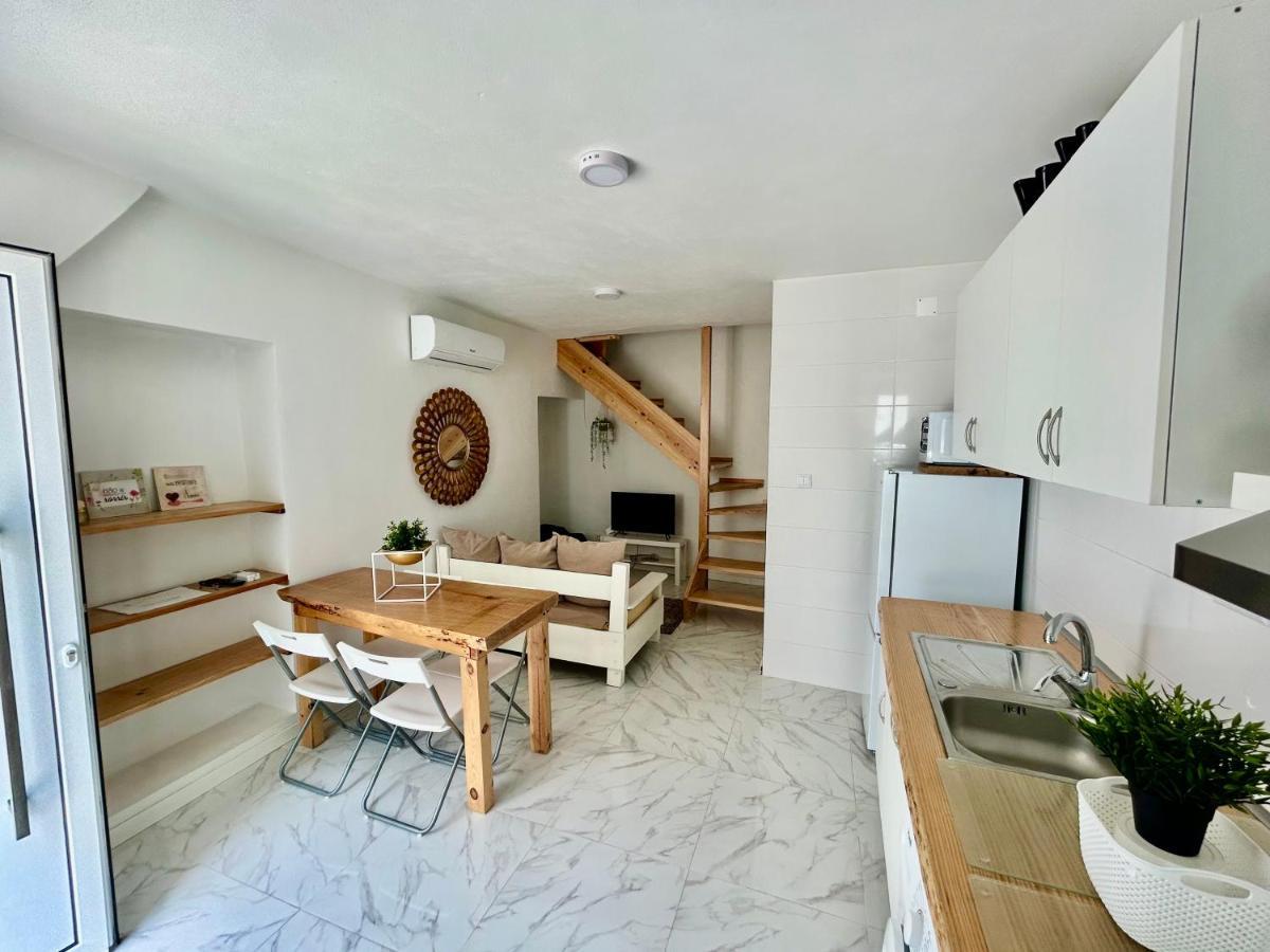 Casinha Da Patricia Apartment Назаре Екстериор снимка